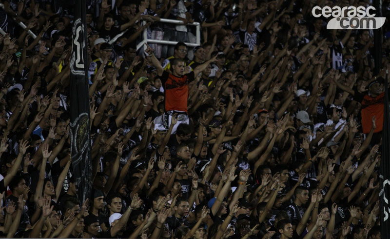 [24-08] Ceará 1x3 Vitória-TORCIDA - 11