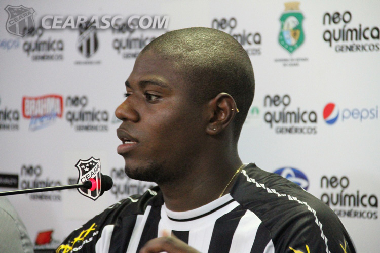 [10-05] Anderson Luis é apresentado - 2