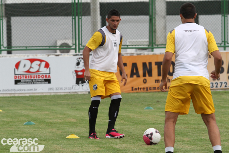 [03-01] Treino Físico e Técnico - 14
