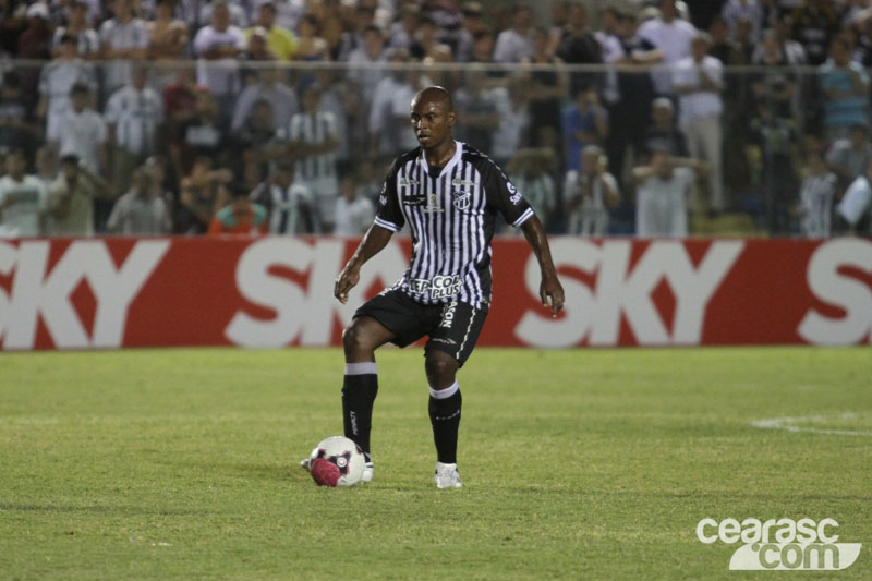 [24-08] Ceará 1 x 3 Vitória - 3