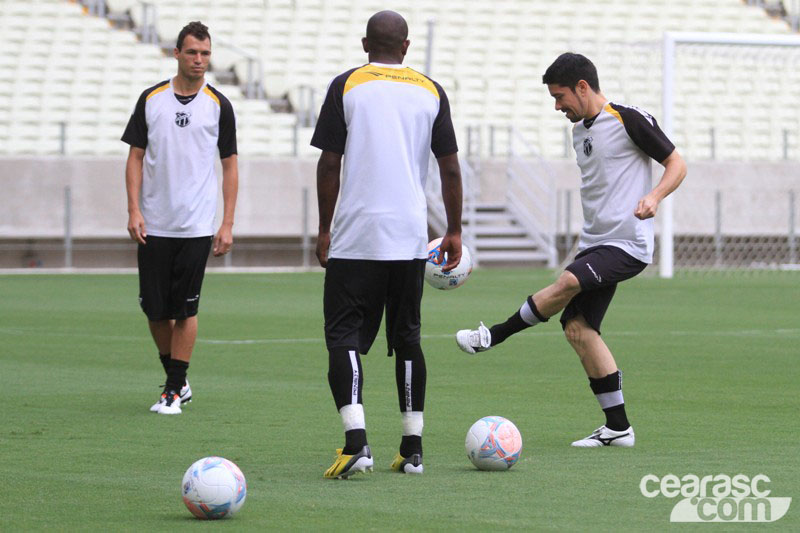 [28-11] Treino tático - Arena Castelão - 4