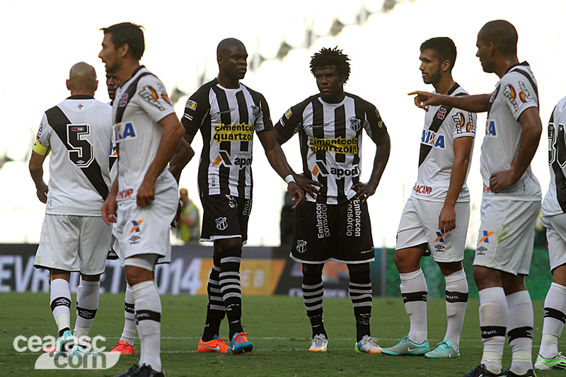 [15-11] Ceará 2 x 0 Vasco - 02 - 4