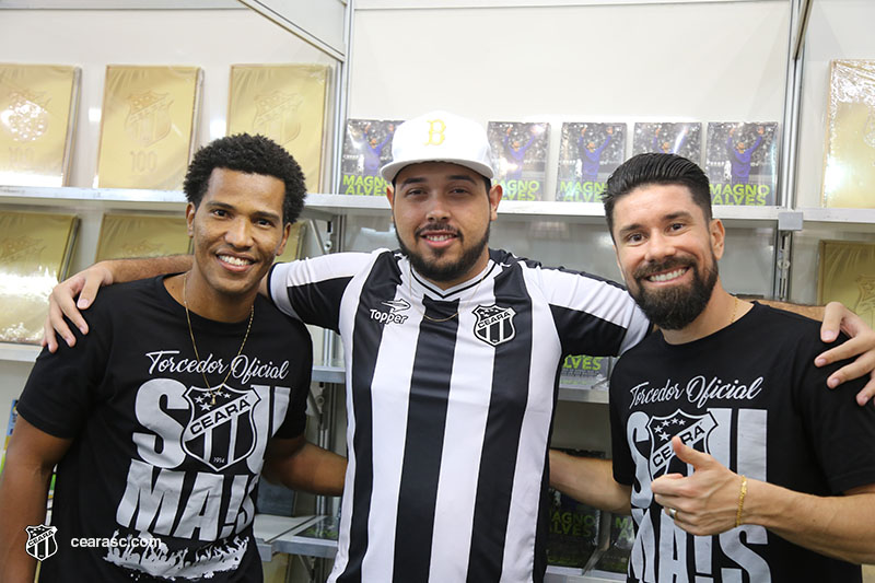 [18-04-2017] XII Bienal Internacional do Livro Part. 1 - 26