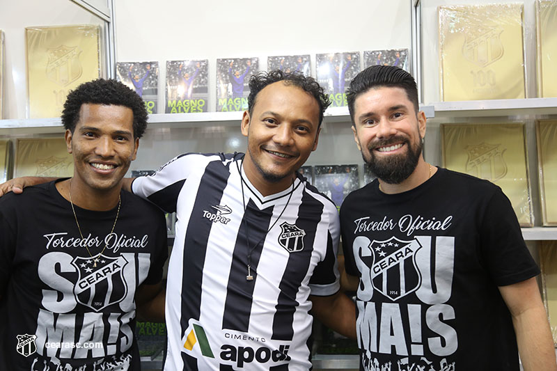 [18-04-2017] XII Bienal Internacional do Livro Part. 1 - 29