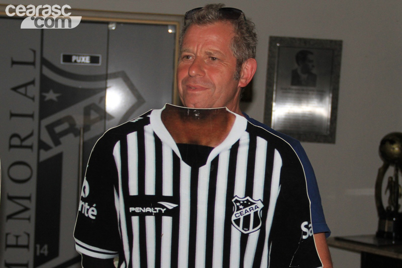 [21-01] Sede do Ceará recebe visita de torcedores alemães - 19