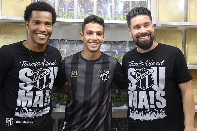 [18-04-2017] XII Bienal Internacional do Livro Part. 2 - 17