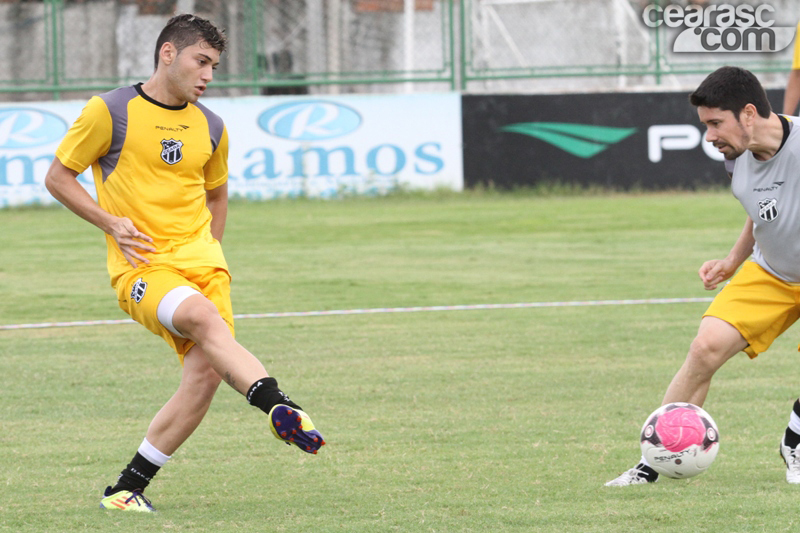 [04-01] Treino Físico e Técnico - 14