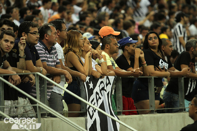 [13-08] Ceará 3 x 1  Internacional - TORCIDA - 19