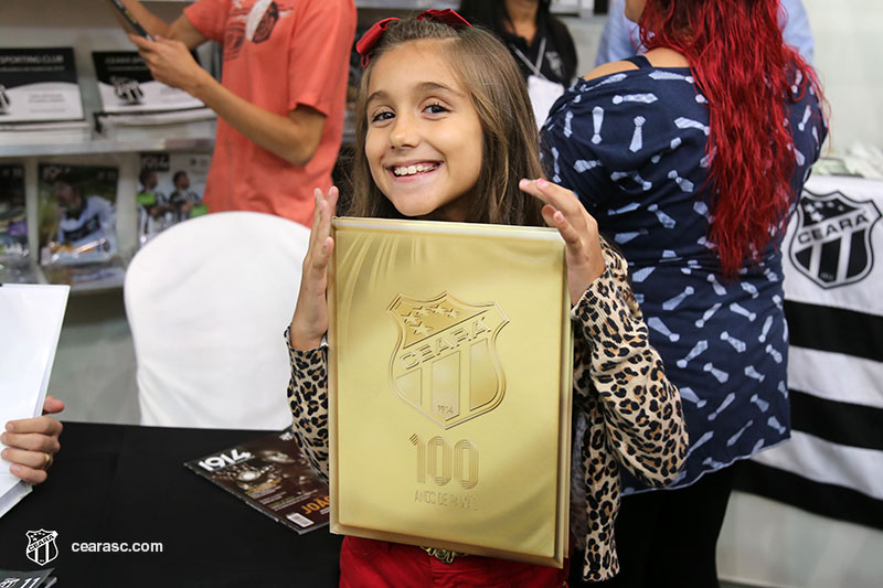 [18-04-2017] XII Bienal Internacional do Livro Part. 2 - 28