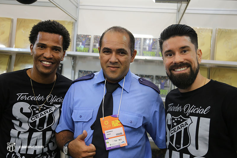 [18-04-2017] XII Bienal Internacional do Livro Part. 2 - 36