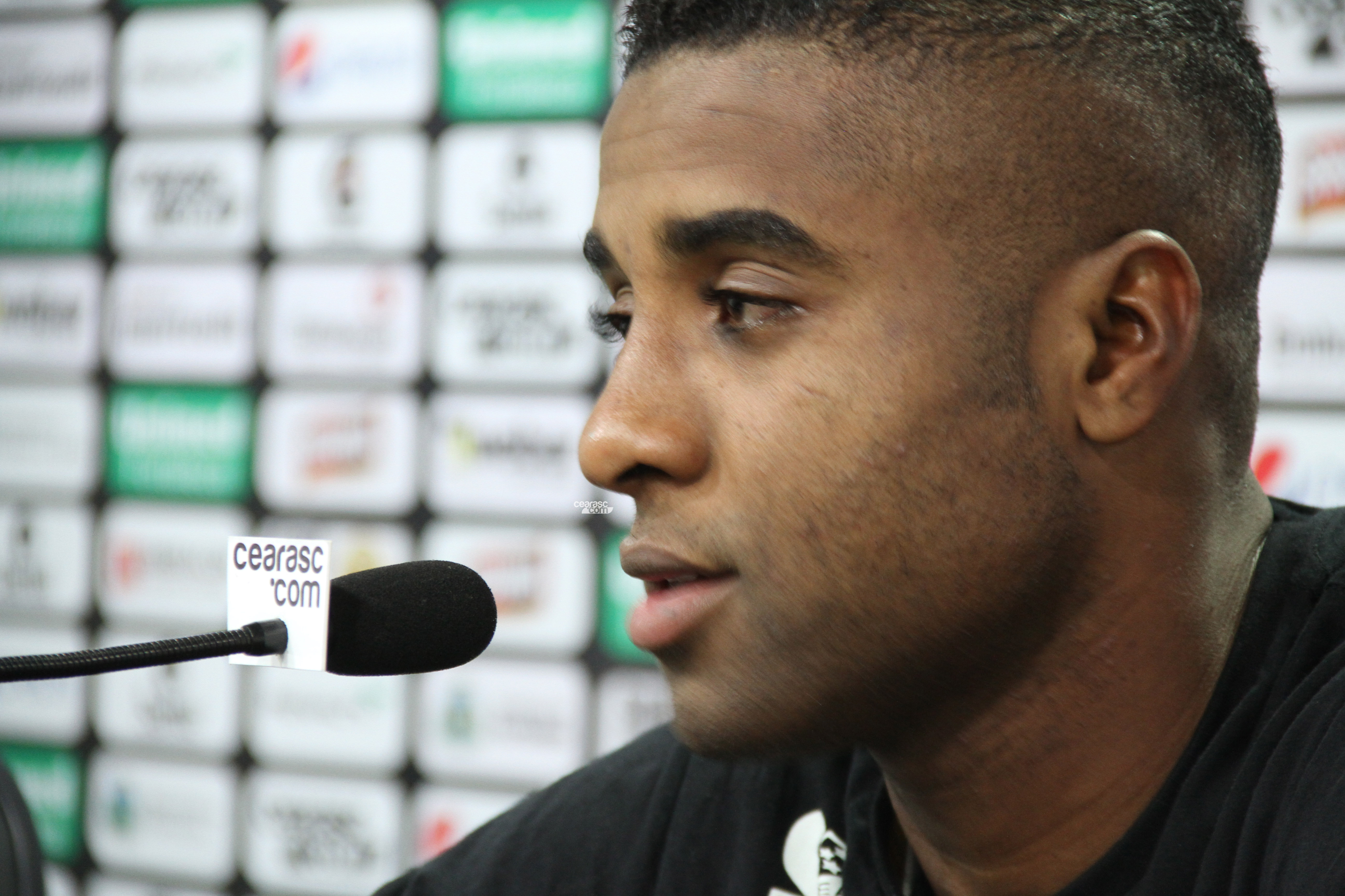 [18-04] Apresentação de Marcus Vinicius - 3