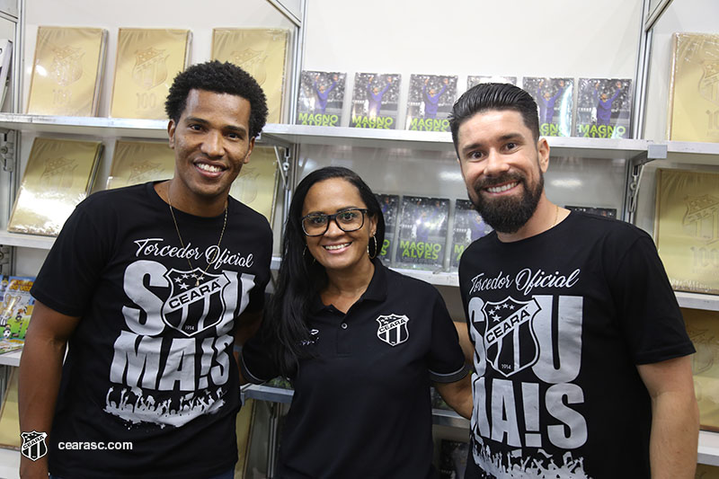 [18-04-2017] XII Bienal Internacional do Livro Part. 2 - 39