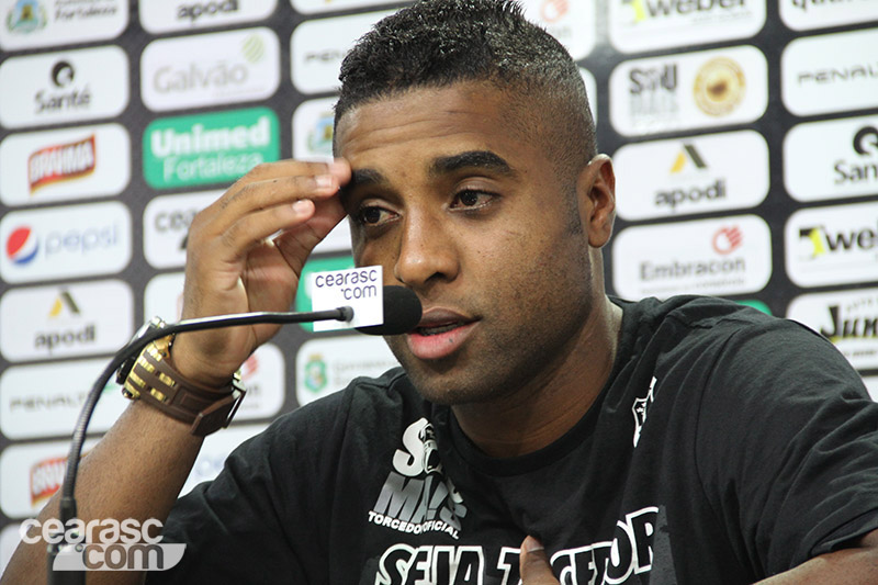 [18-04] Apresentação de Marcus Vinicius - 5