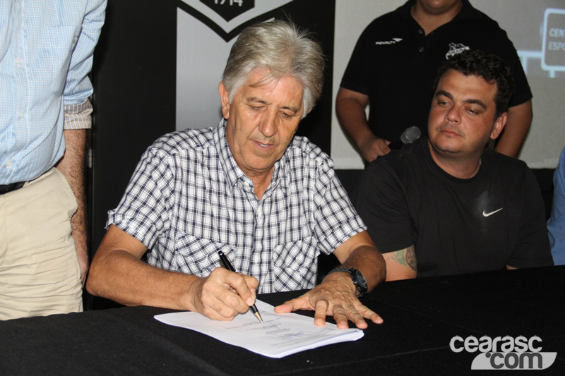 [03-06] Ceará assina protocolo de intenção para aquisição do Ceten - 22