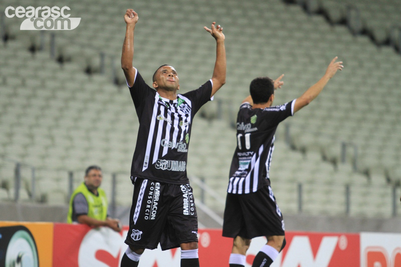 [08-10] Ceará 5 x 3 Bragantino - 11