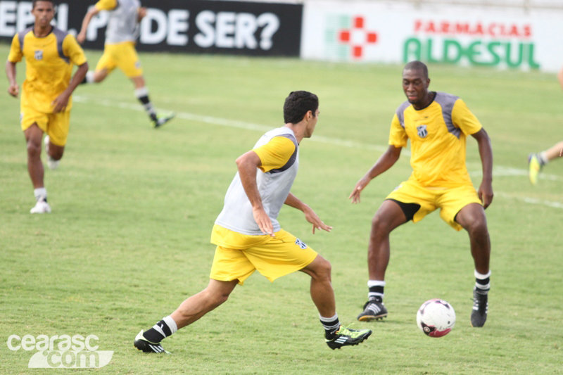 [26-08] Treino físico-técnico - 10
