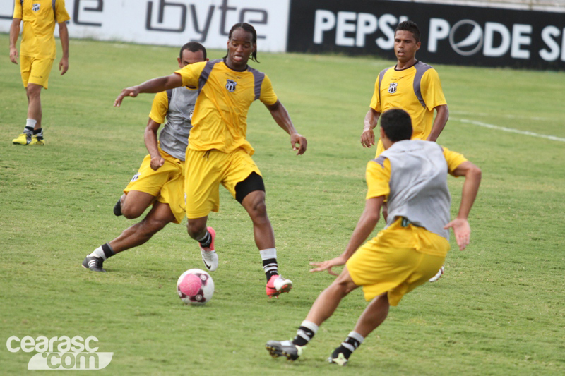[26-08] Treino físico-técnico - 15