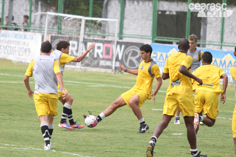 [26-08] Treino físico-técnico - 16