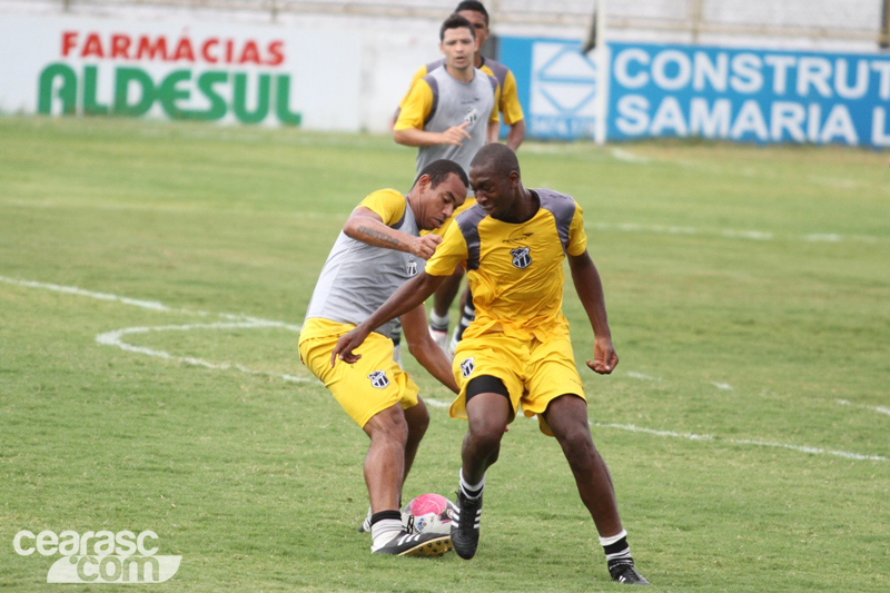 [26-08] Treino físico-técnico - 23
