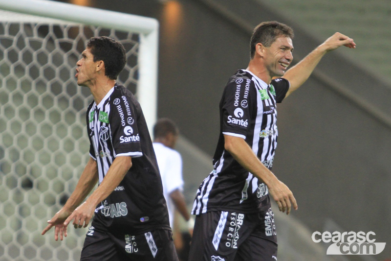 [08-10] Ceará 5 x 3 Bragantino - 15