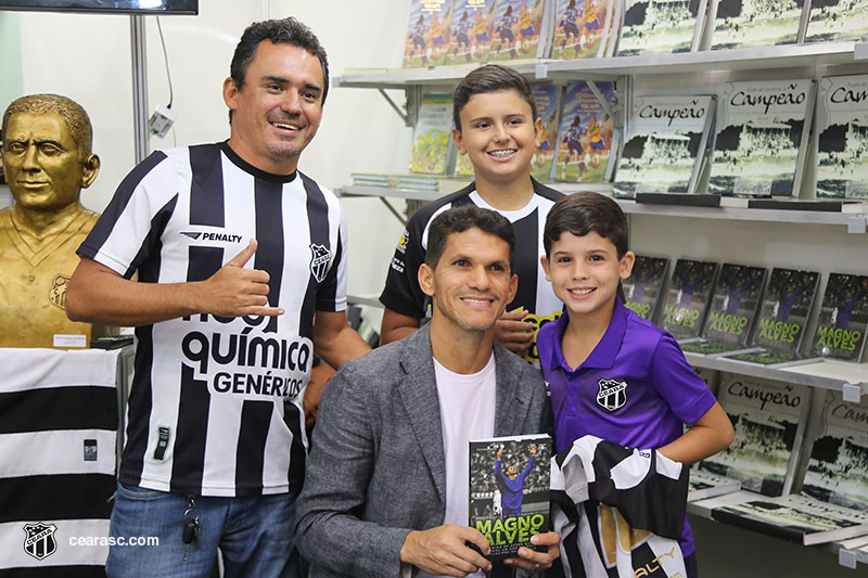 [19-04-2017] XII Bienal Internacional do Livro - 17