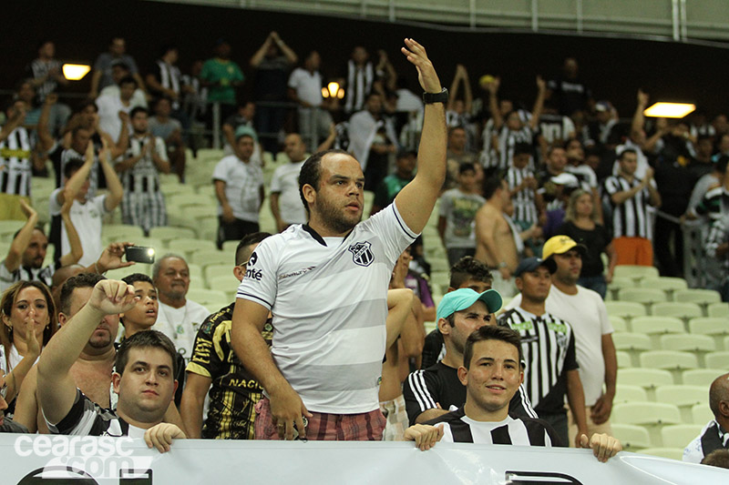 [13-08] Ceará 3 x 1  Internacional - TORCIDA - 50