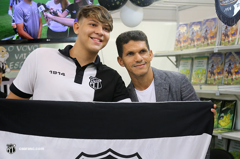 [19-04-2017] XII Bienal Internacional do Livro - 25