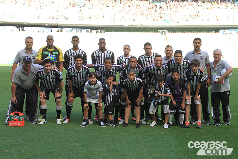 [30-11] Ceará 0 X 3 Joinville - 3