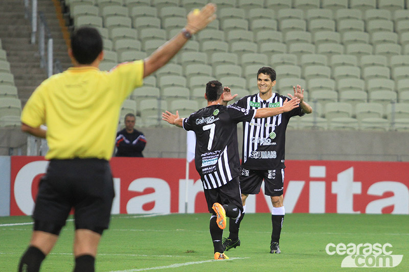 [08-10] Ceará 5 x 3 Bragantino - 02 - 5