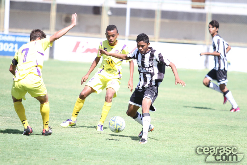 [26-08] Sub-15  - Ceará 2 x 0 Uniclinic - 9