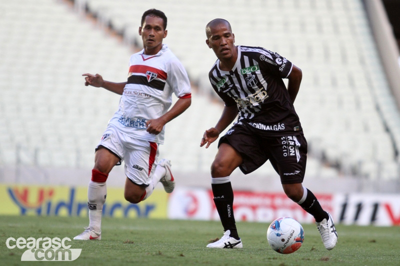 [07-04] Ferroviário 0 X 2 Ceará - 01 - 15
