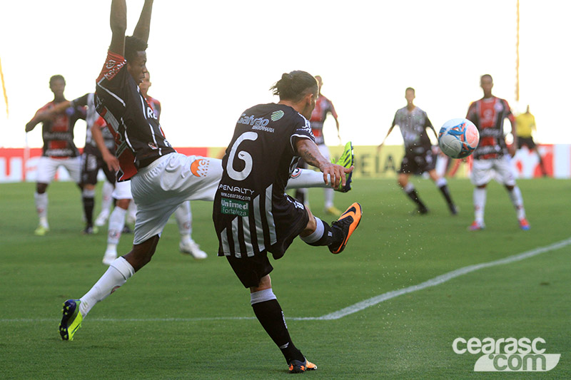 [30-11] Ceará 0 X 3 Joinville - 13