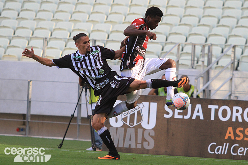 [30-11] Ceará 0 X 3 Joinville - 18