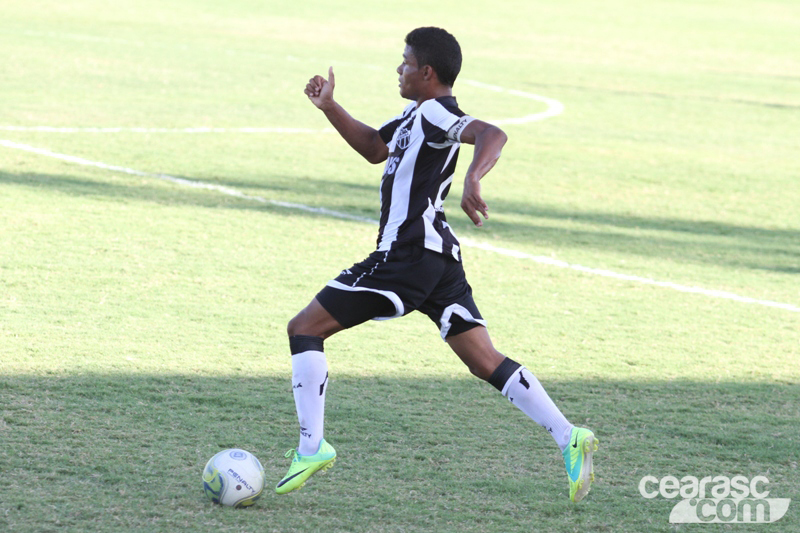 [26-08] Sub-20 - Ceará 2 x 2 Floresta - 17