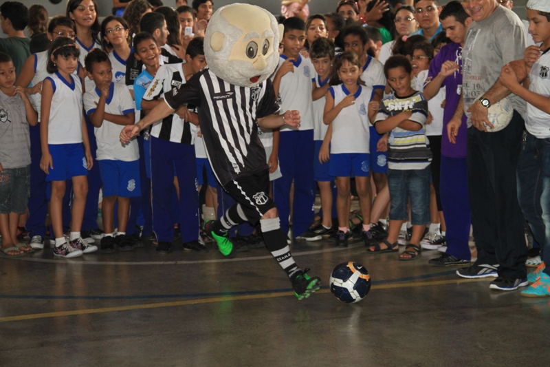 [30-08] vovô vai à escola - Instituto Filippo Smaldone 01 - 13