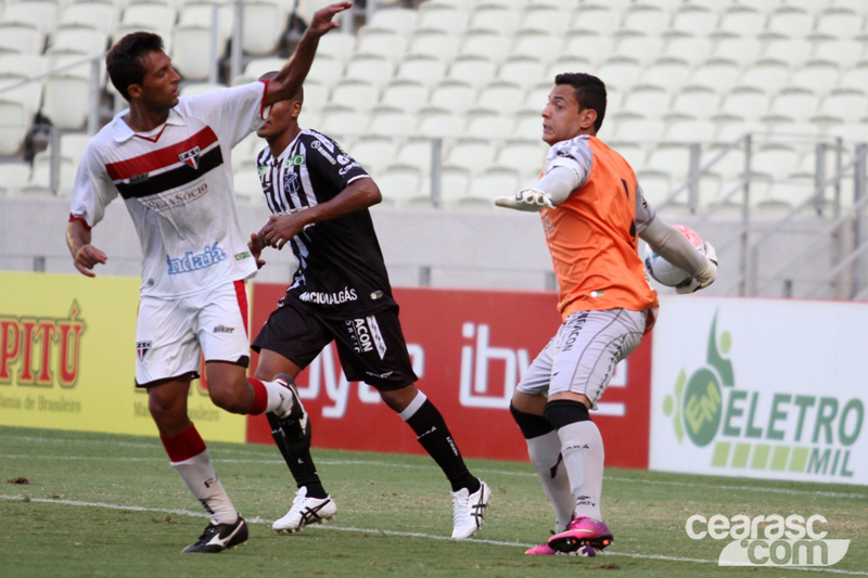 [07-04] Ferroviário 0 X 2 Ceará - 01 - 30