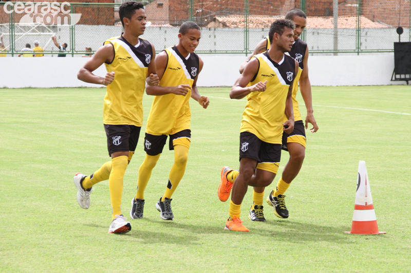 [17-06] Reapresentação  geral + treino físico - 12
