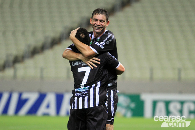 [08-10] Ceará 5 x 3 Bragantino - 02 - 27