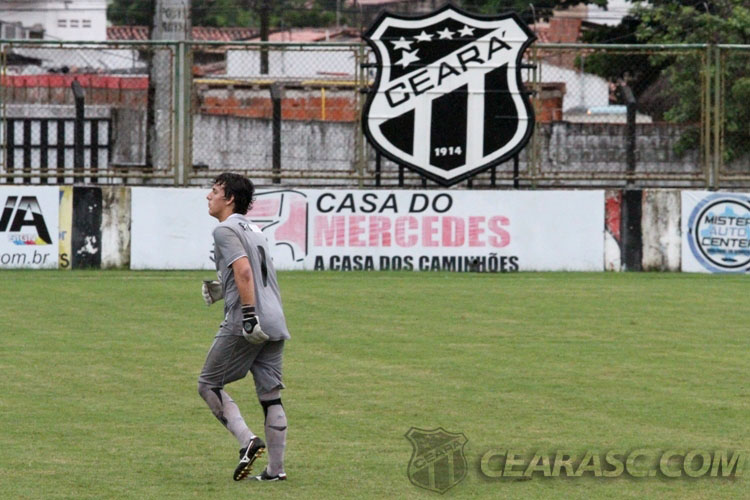 [14-05] Sub-17 Ceará 7 x 0 Alvinegro - 15