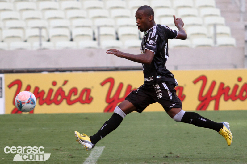 [07-04] Ferroviário 0 X 2 Ceará - 02 - 2