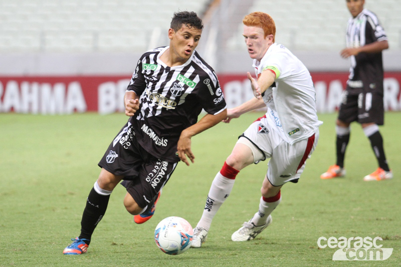 [07-04] Ferroviário 0 X 2 Ceará - 02 - 5