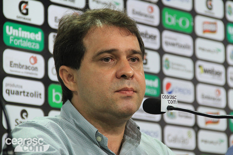 [04-12] Apresentação de Assisinho - 4