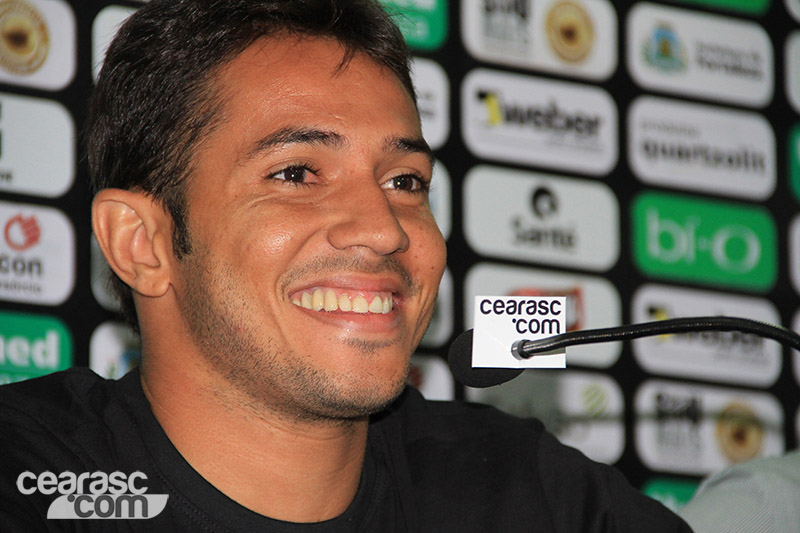 [04-12] Apresentação de Assisinho - 5