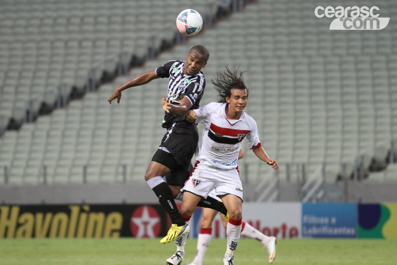 [07-04] Ferroviário 0 X 2 Ceará - 02 - 12