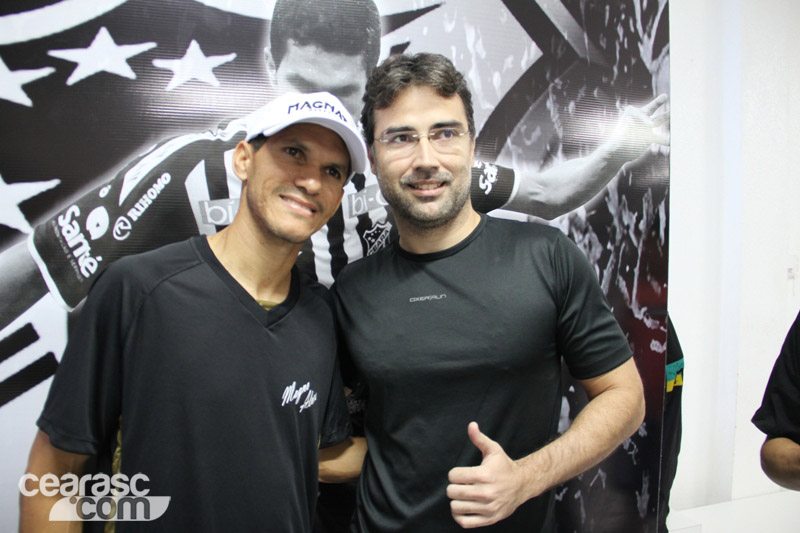 [22-04] Autógrafos com Magnata - Sou Mais Sede  - 10