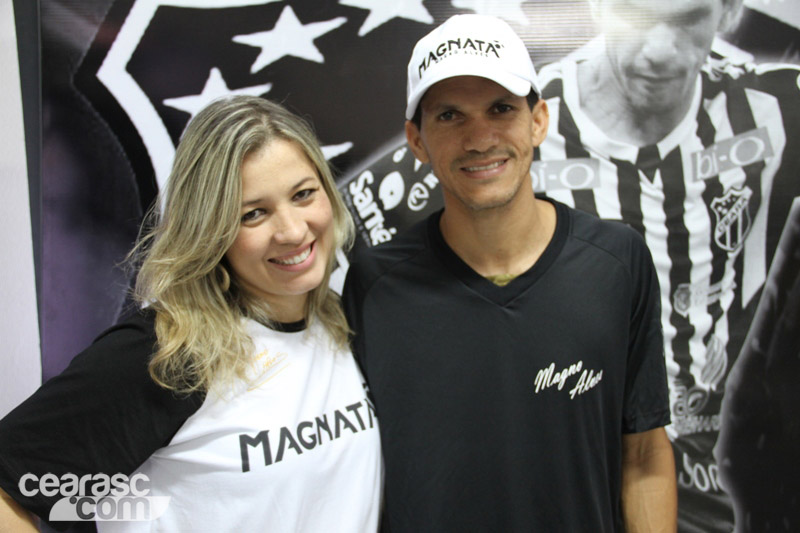 [22-04] Autógrafos com Magnata - Sou Mais Sede  - 15