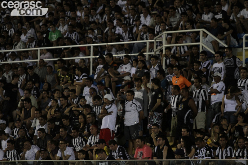 [09-06] Ceará 4 x 2 ABC - Torcida - 17