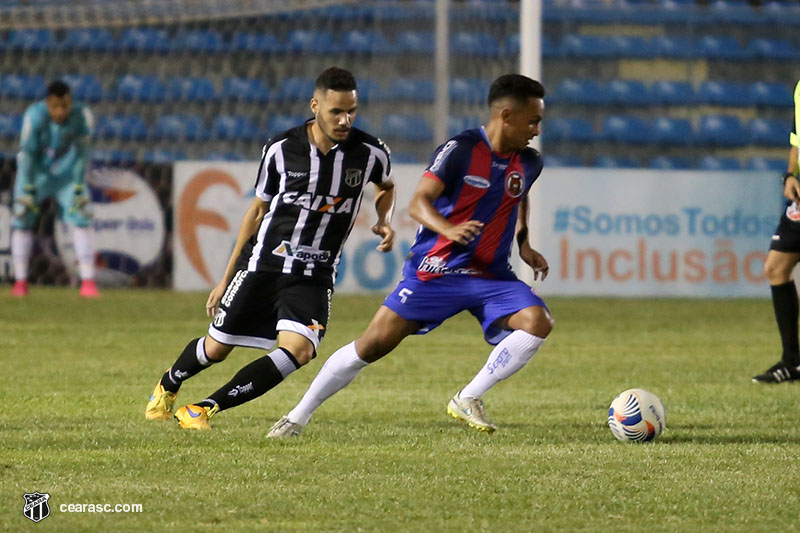 [22-08-2017] Ceará 2 x 0 Tiradentes - Fares Lopes  - 25