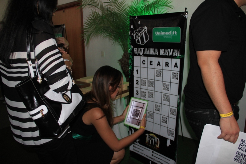 [30-01] Lançamento dos novos uniformes alvinegros com Nicole Bahls - 01 - 16