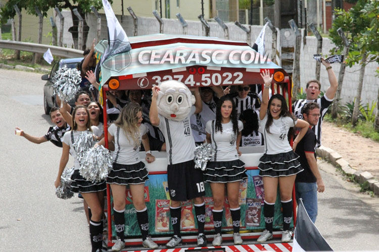 [15-05] Carreata Alvinegra - 8